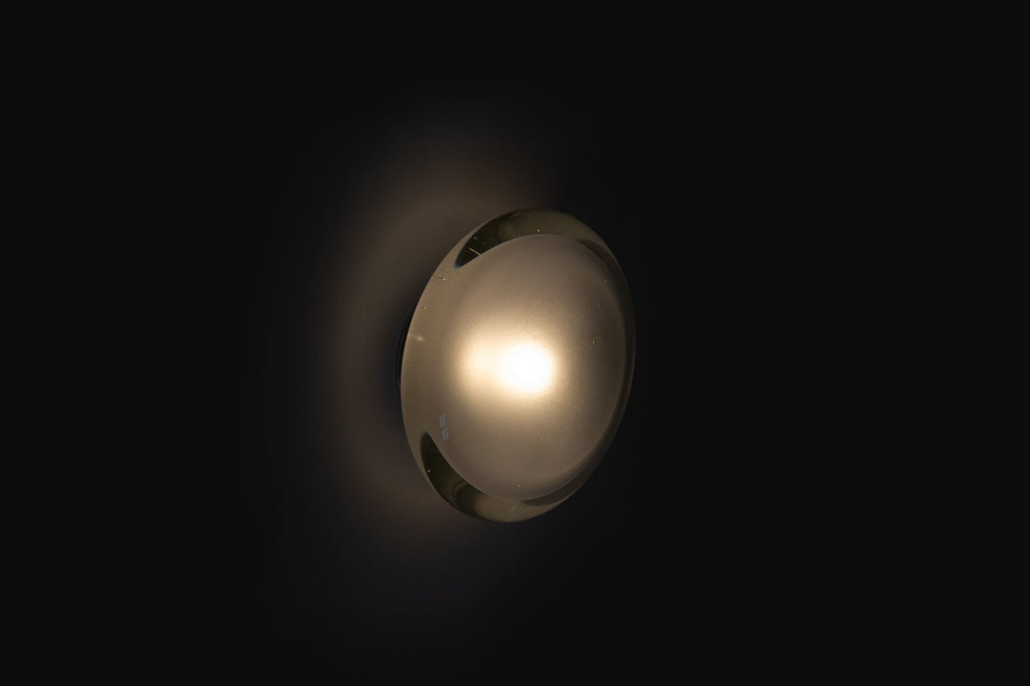 Dew Wall Lamp