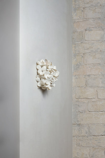 Eterna Wall Lamp