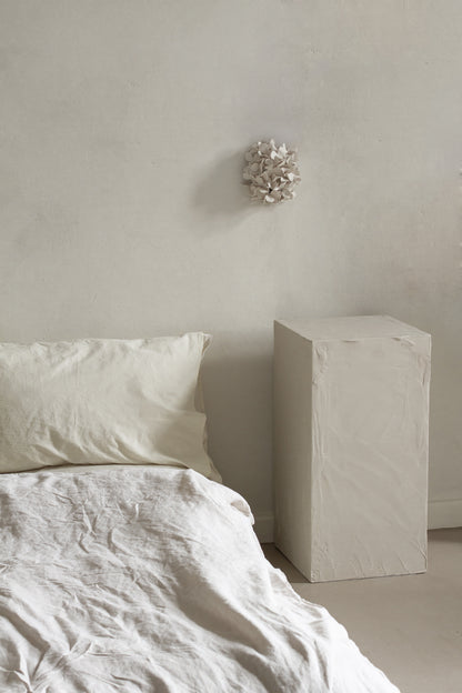 Eterna Wall Lamp