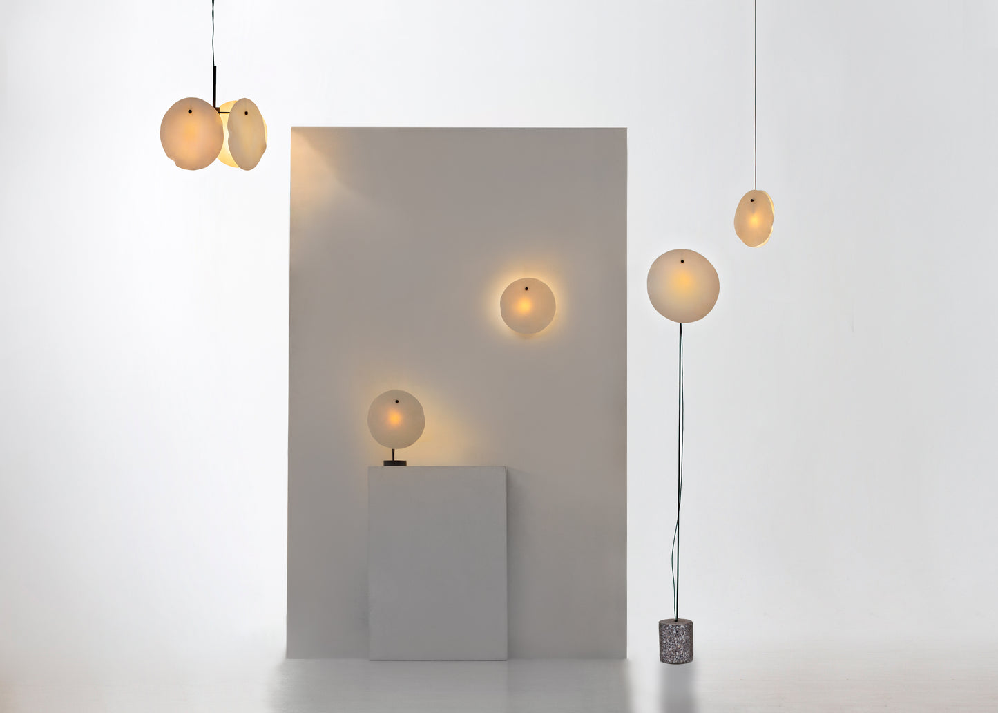 Aura Table Lamp